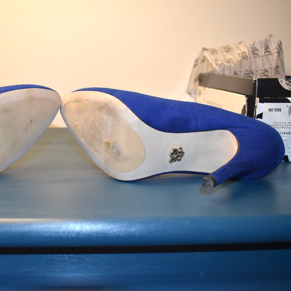 Rock and Republic Blue Heels - Picture 5 of 8